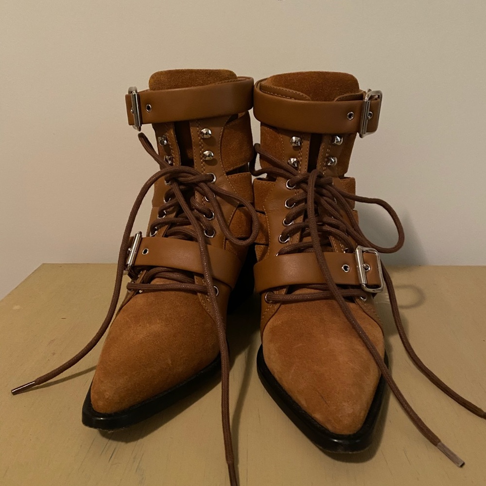 Chloe Reilly boots